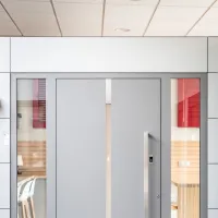 Porte d'entrée par Unaferm DR