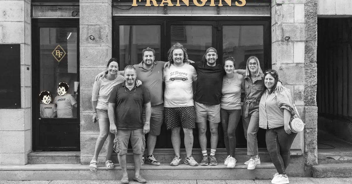Une cave où l'on choisit sa bouteille : ce nouveau bistrot ouvre près de la cathédrale de Tours