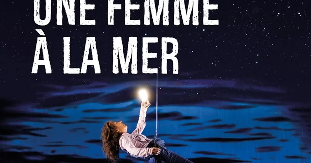 Une femme à la mer