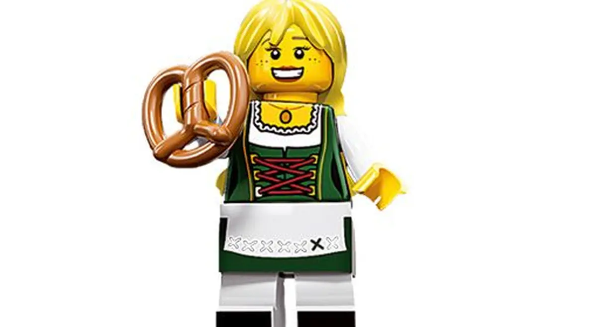 Une figure Légo® qui tient un bretzel