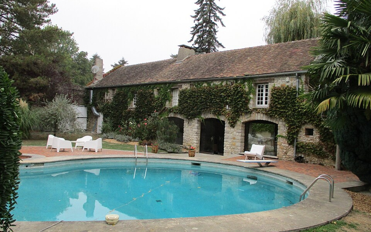 Une journée passée au Moulin de Claude François