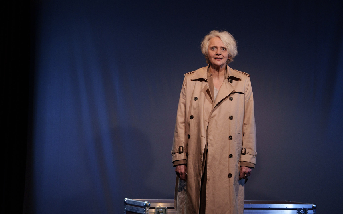 Une légende à la rue, pièce de Florence Huige au Théâtre de la Concorde