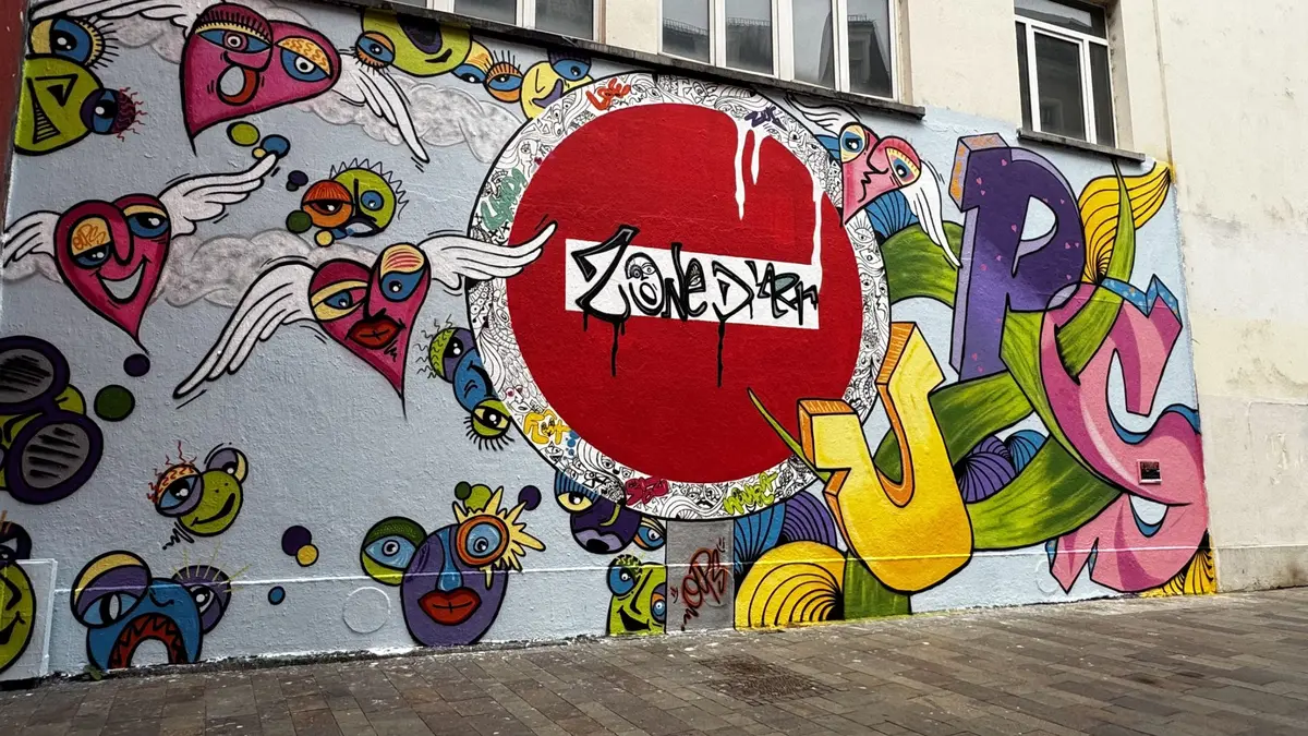 Une nouvelle fresque à découvrir sur le M.U.R. de Mulhouse : Anatole Barina @streetartoups