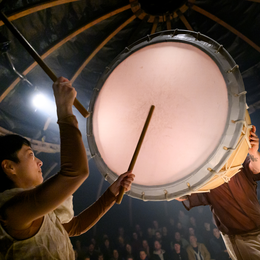 Une pièce de cirque chaleureuse et puissante : Ki No Nagare / Collectif Malunés