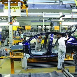Une visite chez Peugeot Citroën