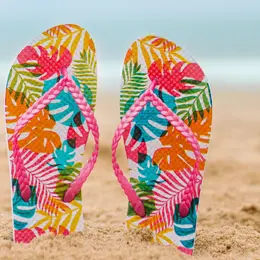 Vacances d'été : les adolescents en France mentent pour masquer les inégalités sociales