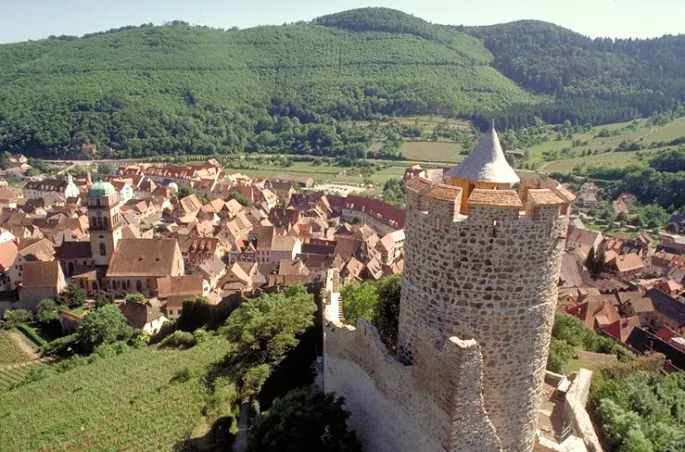 Vue de la vallée depuis le château de Kaysersberg