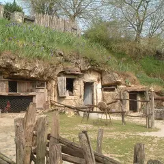 Vallée troglodytique des Goupillières