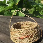 Vannerie spiralée cousue