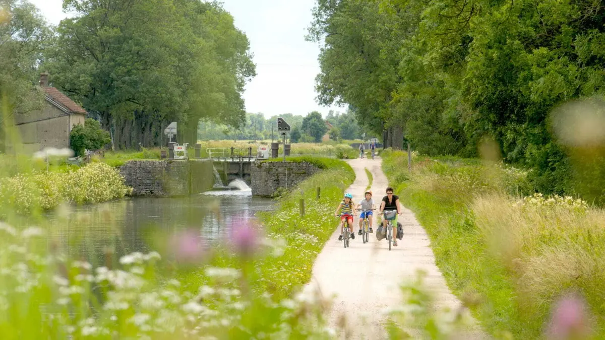 Véloroute du canal de Bourgogne
