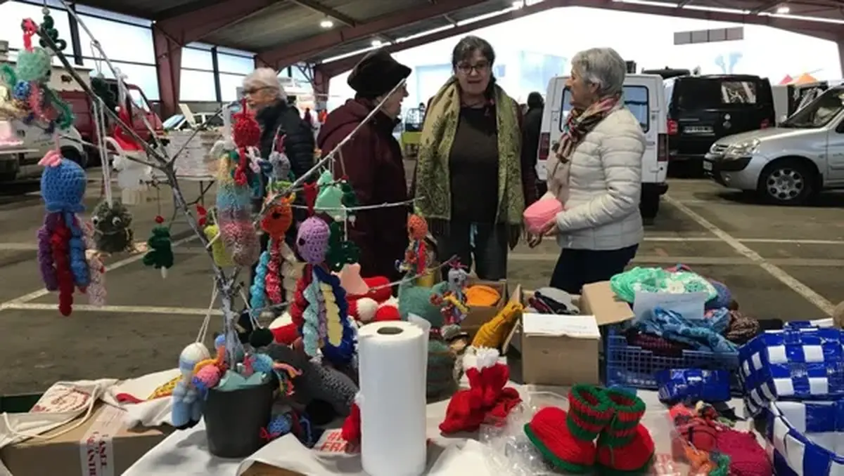 Vente solidaire de Noël - Marché alimentaire de Réquista