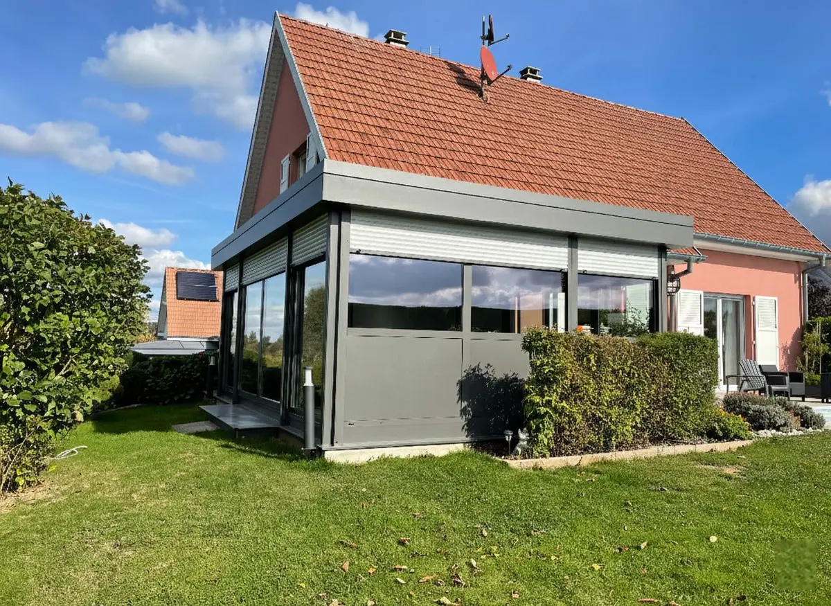 Une veranda pour agrandir l'espace dans la maison