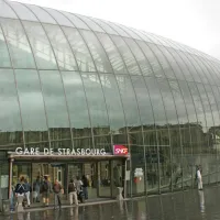 La grande verrière de la gare de Strasbourg est un élément architectural très étonnant&nbsp;! &copy; JDS