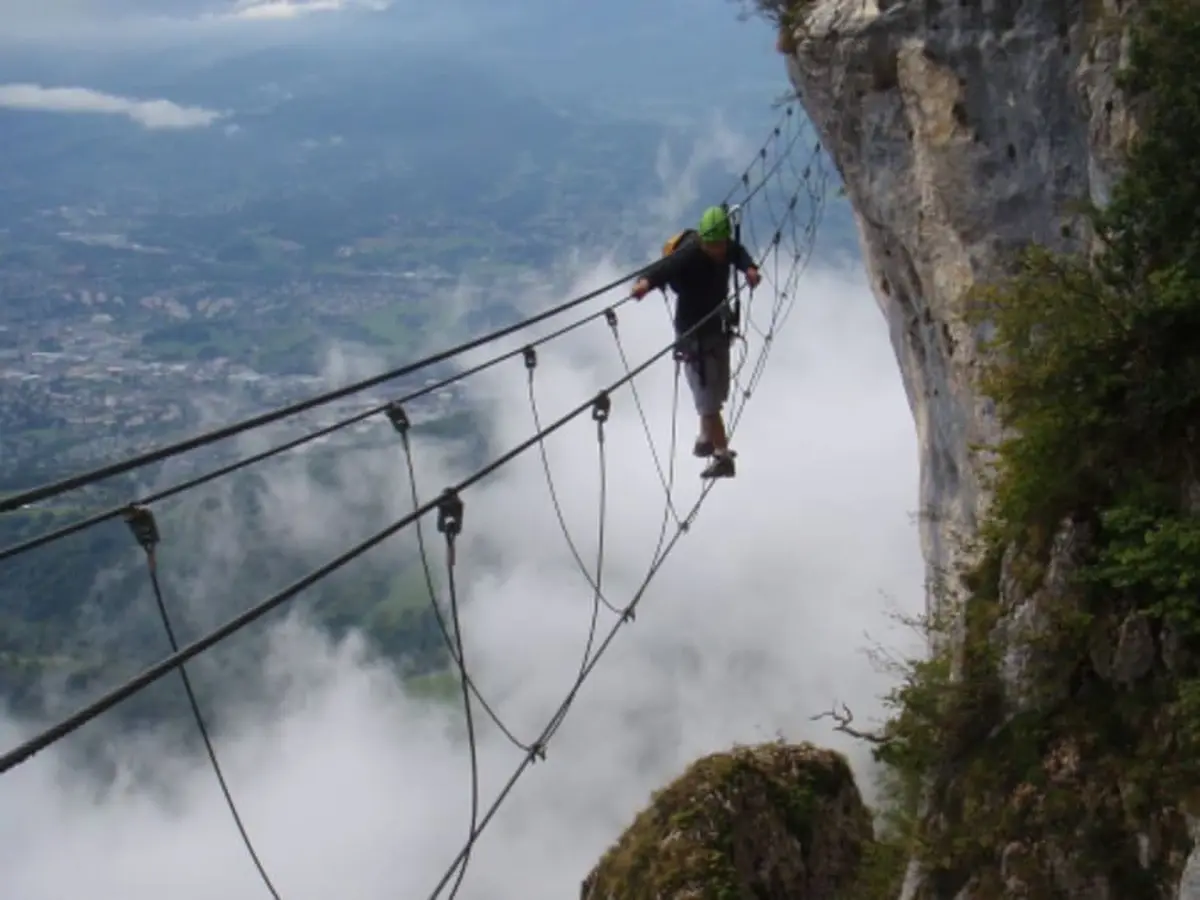 Via Ferrata de la Grotte à Carret à Saint-Jean-d'Arvey (73)