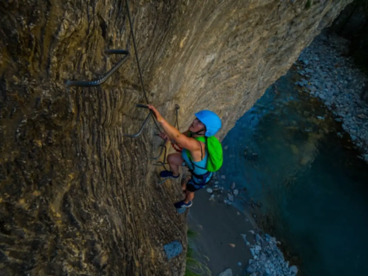 Via Ferrata & Tyrolienne géante dans les Gorges de la Durance
