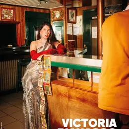 Victoria Pianasso dans Reste simple