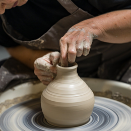 Vide atelier de céramique