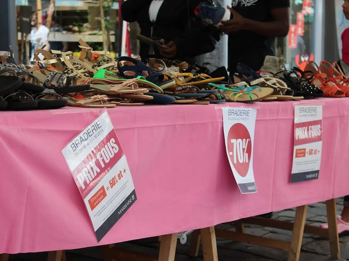 Vide dressing et marche solidaire pour Octobre Rose à St Gervais