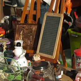 Vide-grenier, Chez les Boulettes