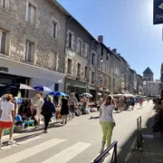 Vide-grenier de l'été