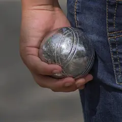 Vide grenier et concours de pétanque