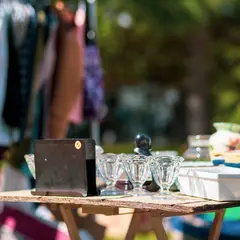 Vide grenier et vide poussette