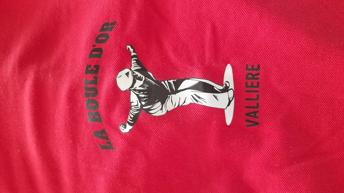 Vide grenier - LA BOULE D'OR