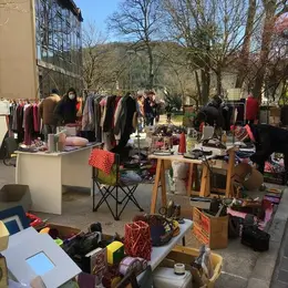 Vide-greniers à Vaylats