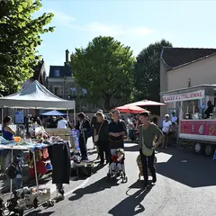 Vide-Greniers de L'Isle-sur-Serein