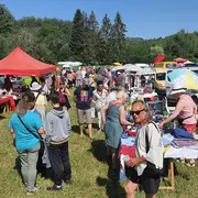 Vide-greniers et puces aux couturières