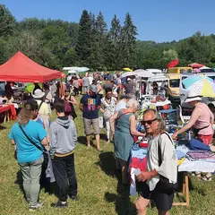 Vide-greniers et puces aux couturières
