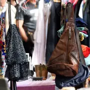 Vide-greniers - Places comtales