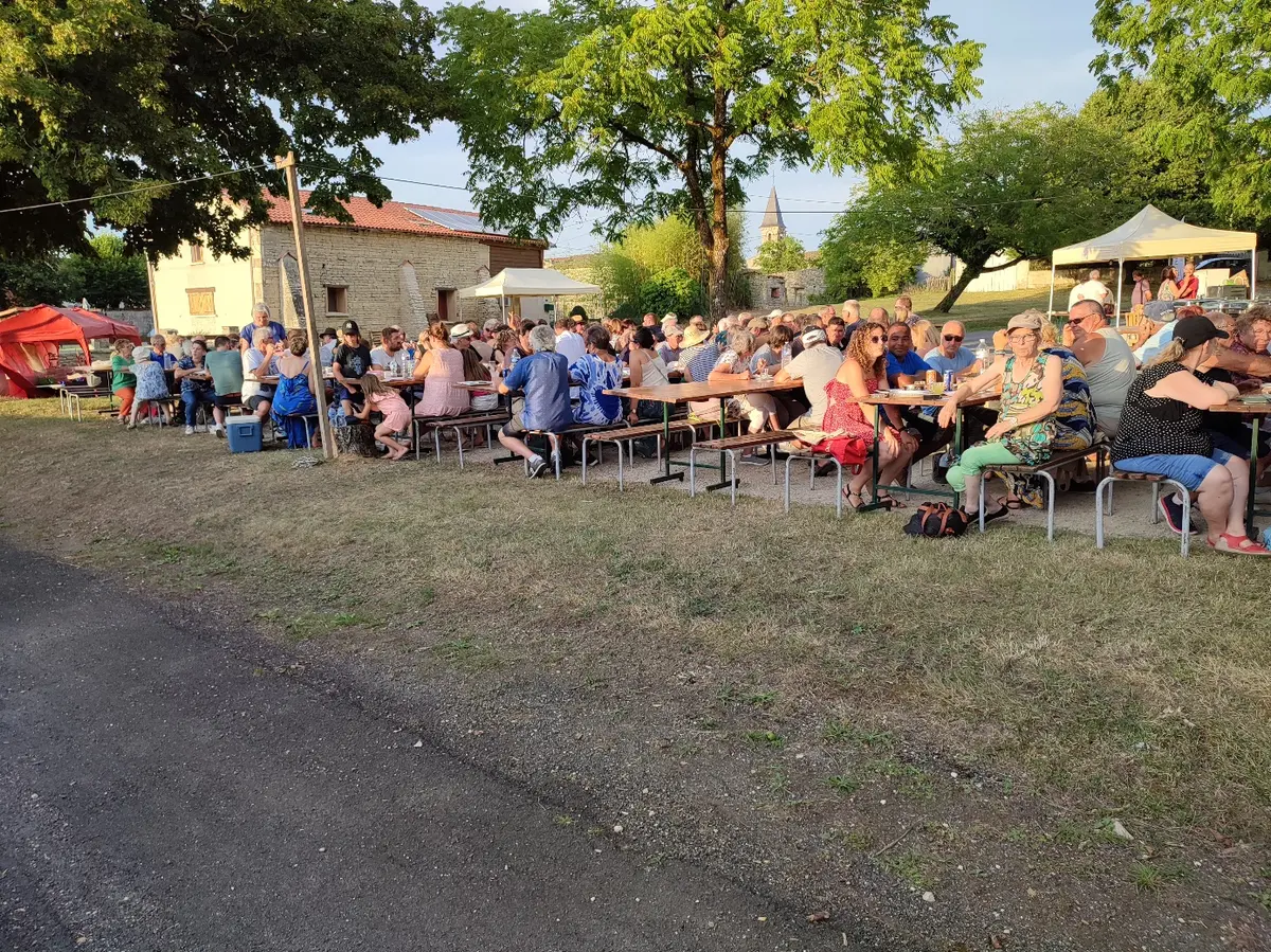 Vie de village et de quartier - La Bataille