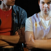 Viens dehors, un spectacle au Théâtre du Gouvernail