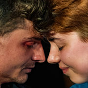 Viens dehors, un spectacle au Théâtre du Gouvernail