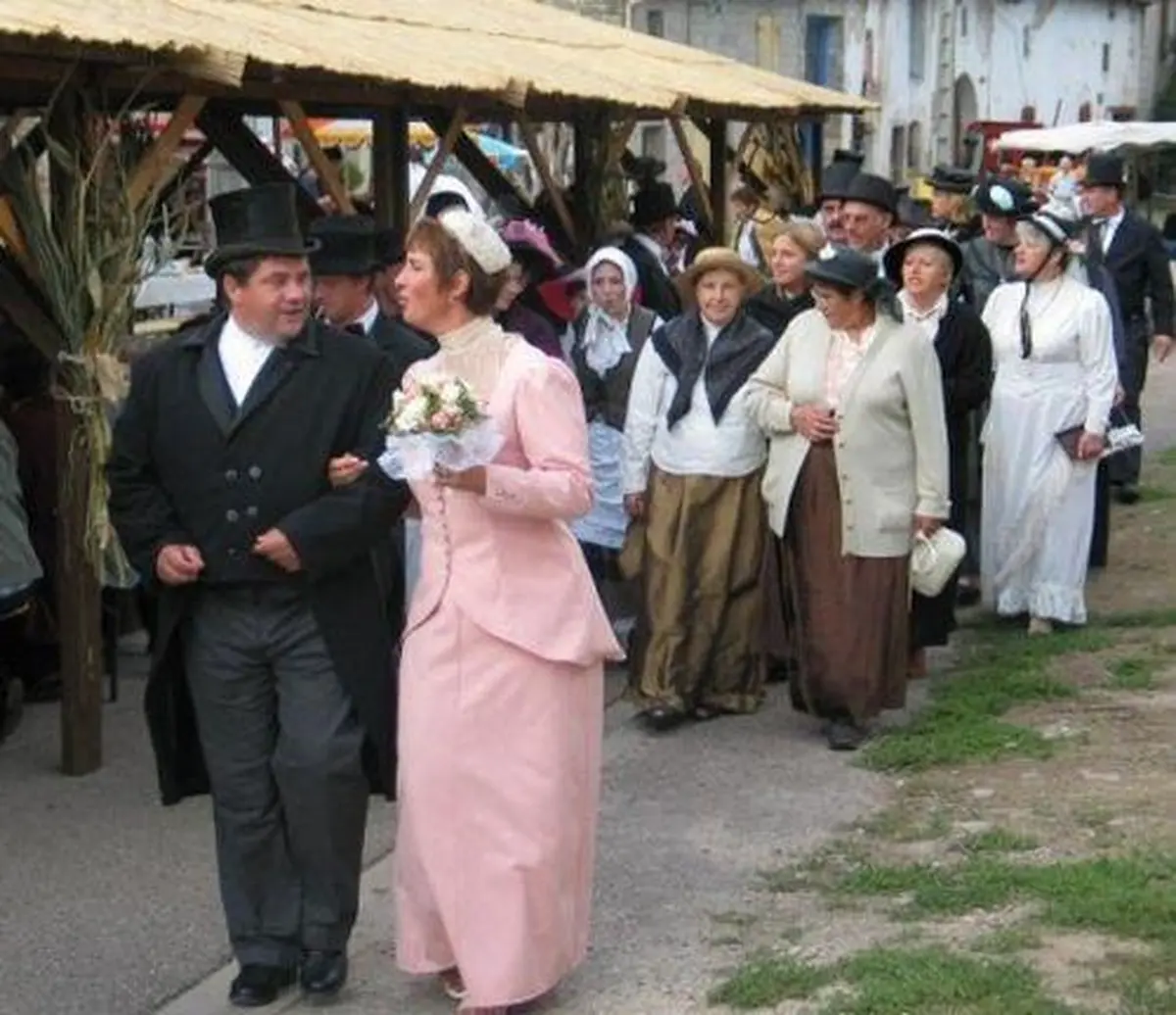 Village 1900 - les Noces en 1900