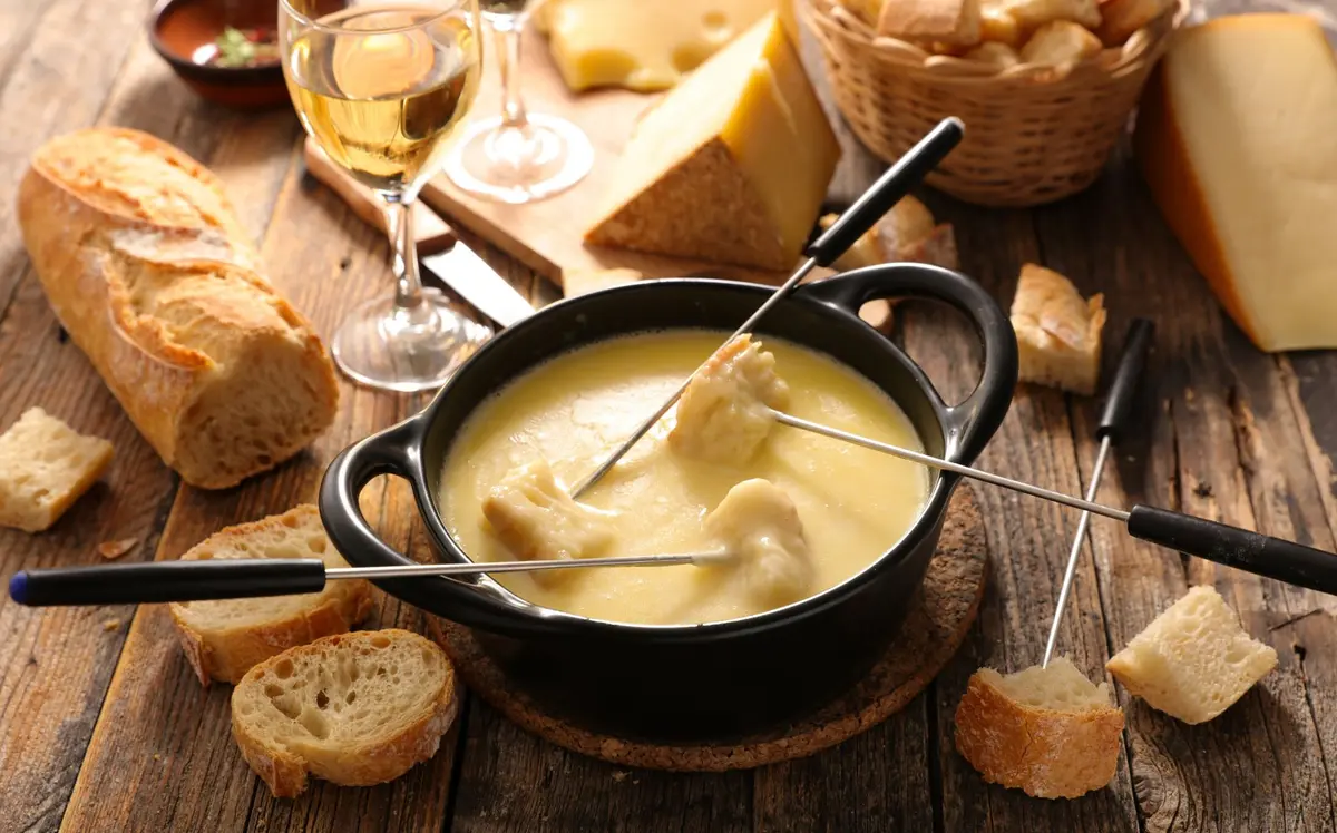 Noël à La Villette - Le chalet fondue vous proposera des délicieuses fondues aux fromages