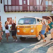 Virée sur la côte basque à Bord d'un combi van privatisé (64)