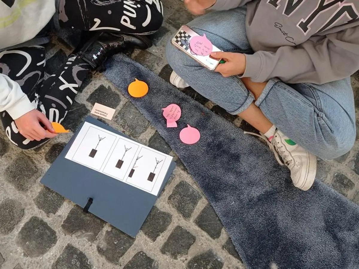 Visite-atelier « Des mondes et des passages »