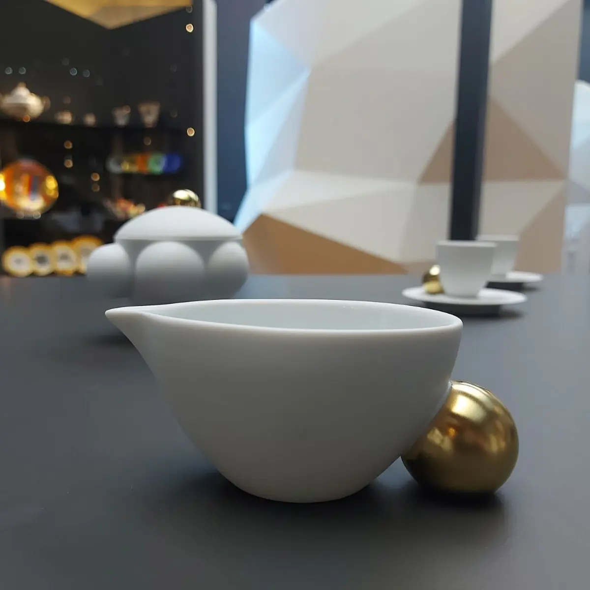 Visite-atelier - Une tasse pour Noël avec l'artiste Garance Créations