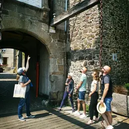 Visite commentée de l'Office de Tourisme : la Haute Ville à toute vitesse