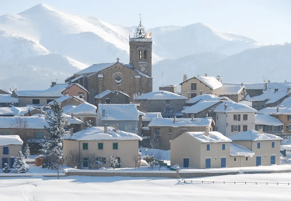 Visite Commentee Du Village Des Angles
