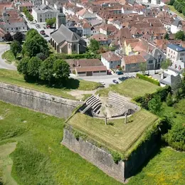 Visite commentée : La cité fortifiée imprenable !