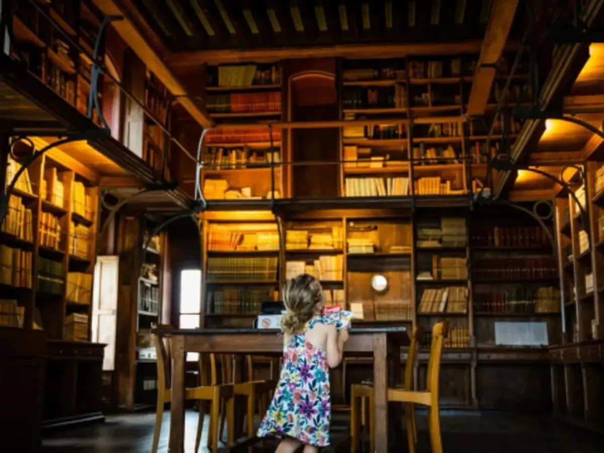 Visite costumée du Château Abbadia à Hendaye (64)