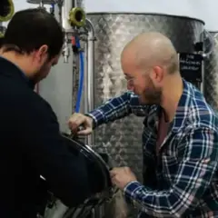 Visite d'une Distillerie & Dégustation à Fleurieu-sur-Saône (69)