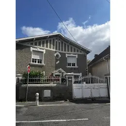 Visite d’une maison réhabilitée à Bizanos