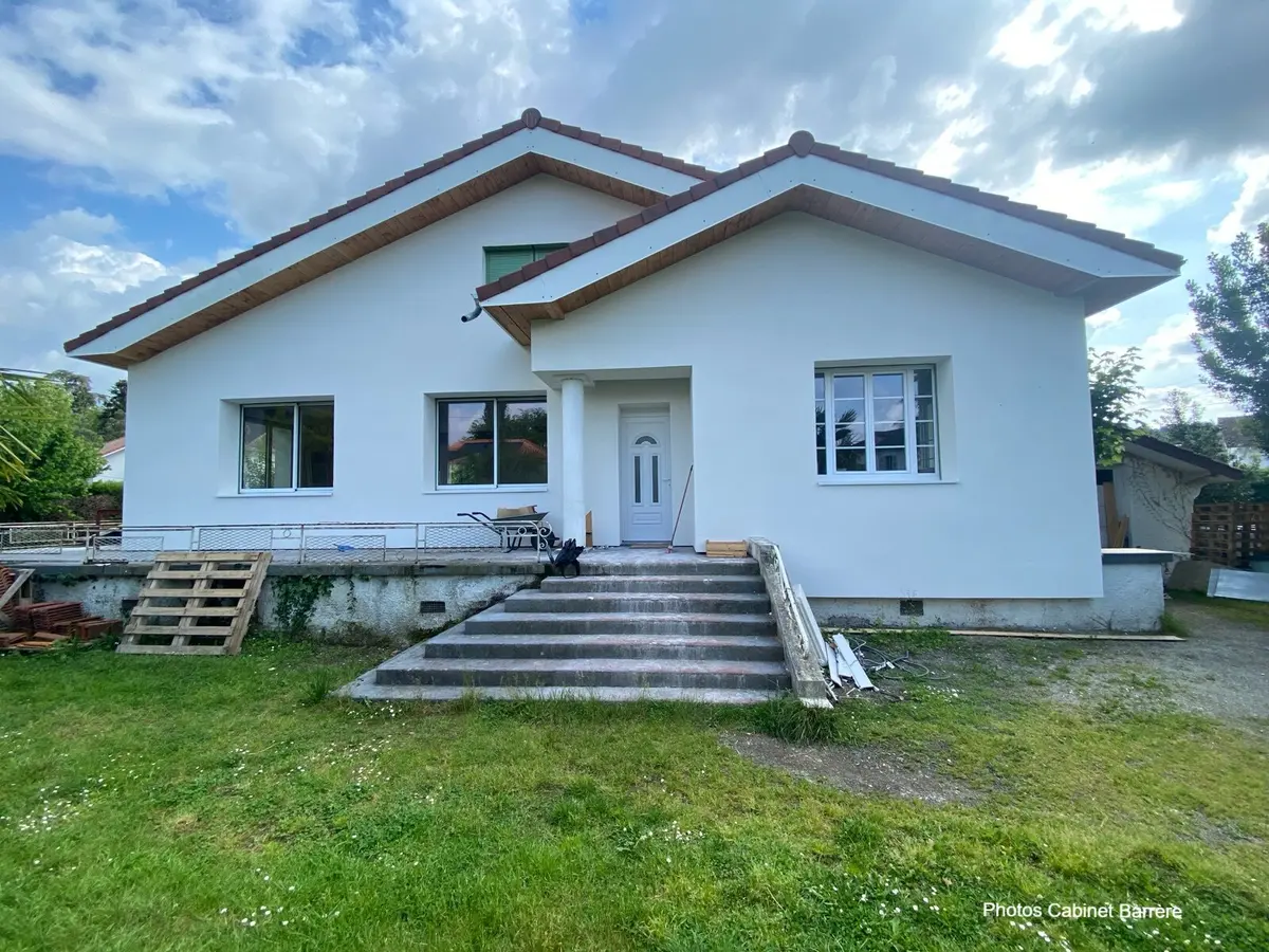 Visite d'une maison réhabilitée à Pau