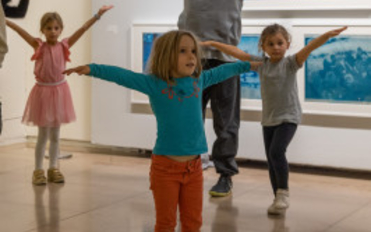 Visite dansée en famille