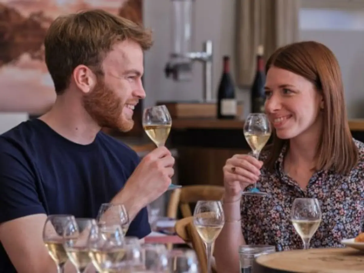 Visite de cave, dégustation & déjeuner à Aÿ-Champagne