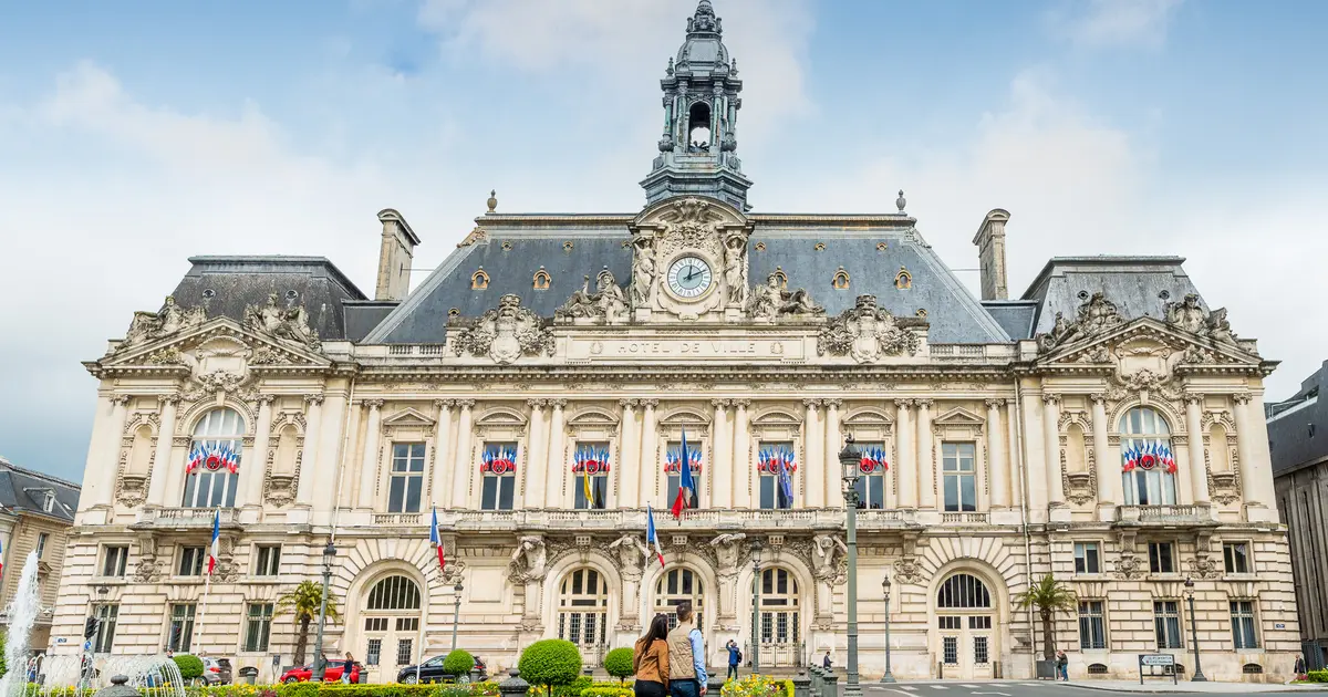 Visite de l'hôtel de ville de Tours